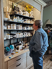 Front Porch Store, Lewistown, IL